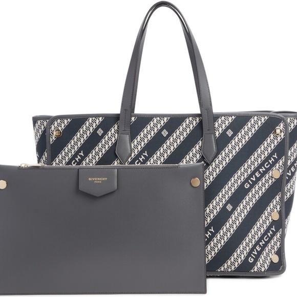 New Authentic Givenchy Medium Bond Chain Canvas Tote - Picture 2 of 8